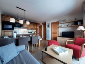 Appartement calme et spacieux · Pied des pistes · Balcon · Piscine et parking inclus - FR-1-346-336